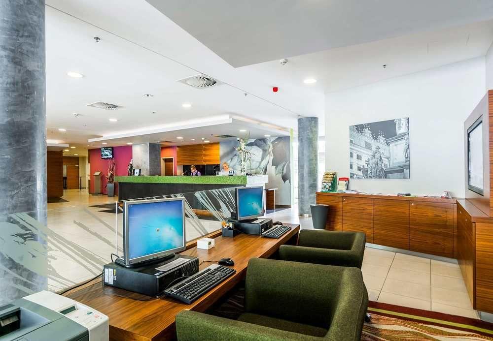 Courtyard By Marriott Pilsen Hotel Ngoại thất bức ảnh